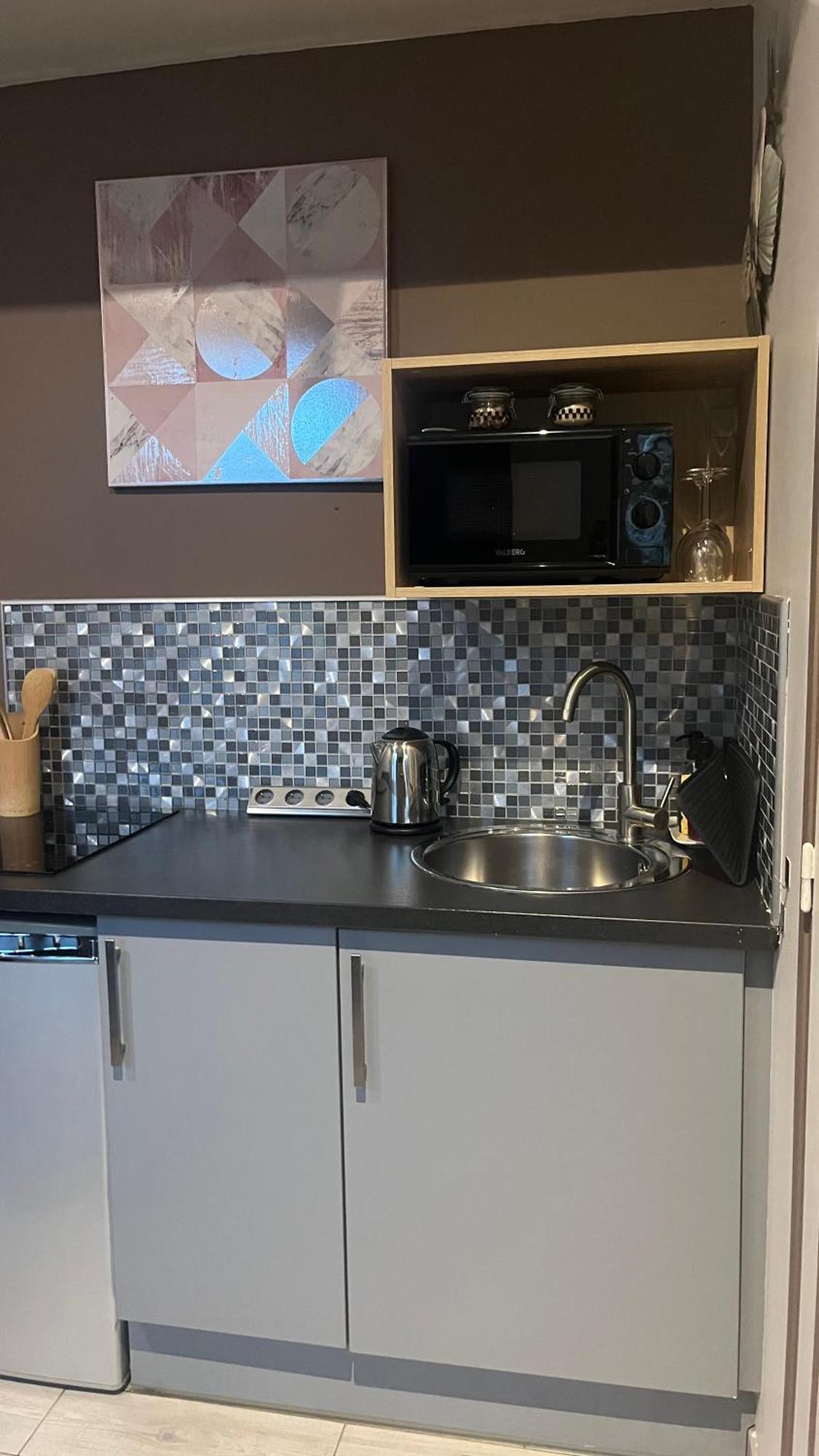 Mini Studio Et Espace Exterieur Méry-sur-Oise Buitenkant foto