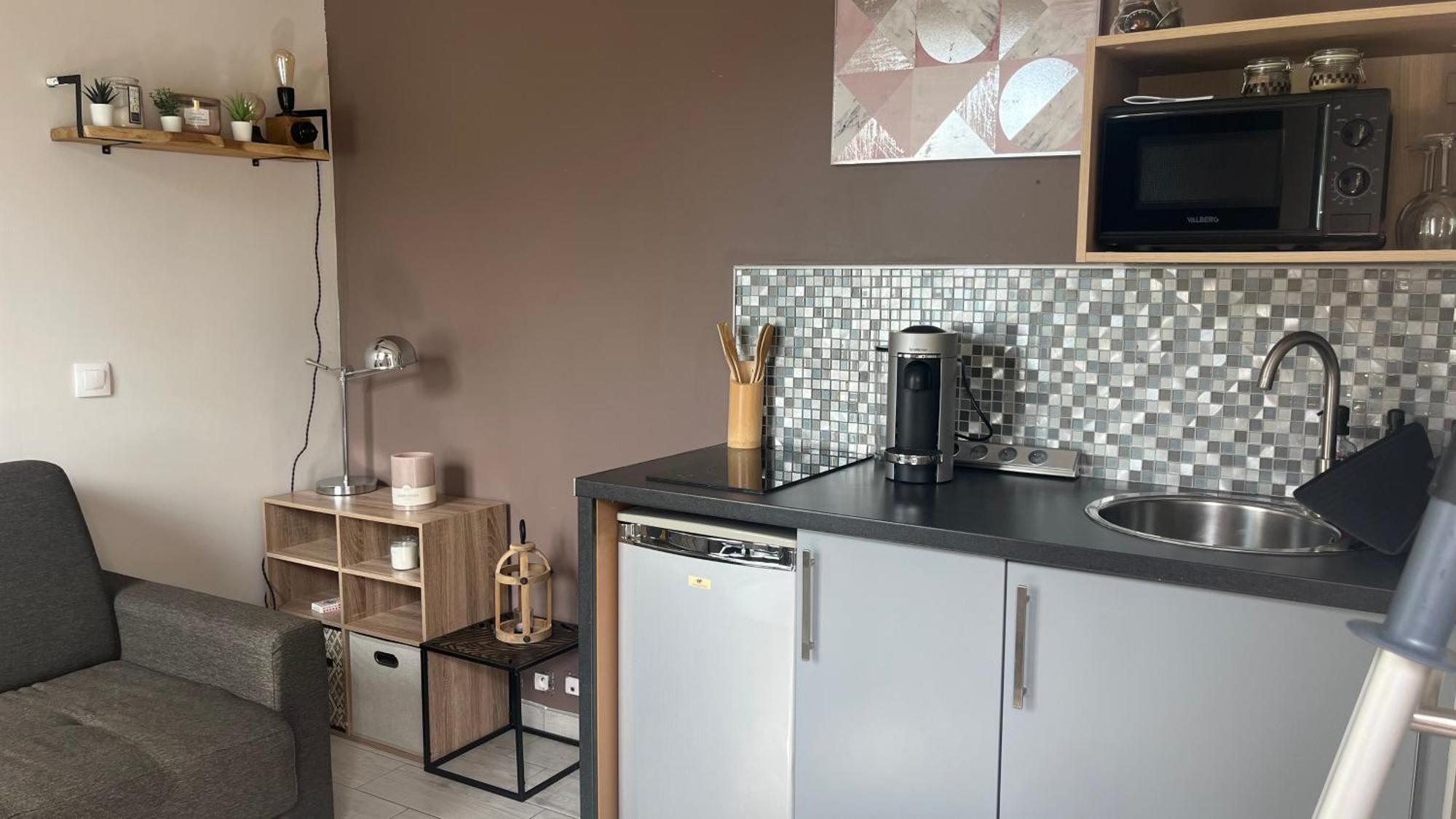 Mini Studio Et Espace Exterieur Méry-sur-Oise Buitenkant foto